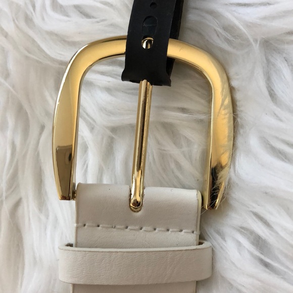 NWT INC White Butterfly Cutout Belt - Picture 4 of 5